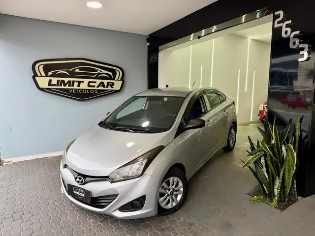 Carro Hyundai HB20S 2014 1.6 Comfort Style (Flex)