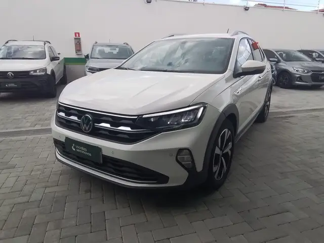 Carro Volkswagen Nivus 2024 Highline 200 TSI