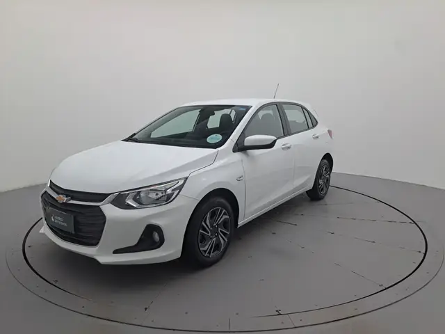 Carro Chevrolet Onix Plus 2025 LT 1.0