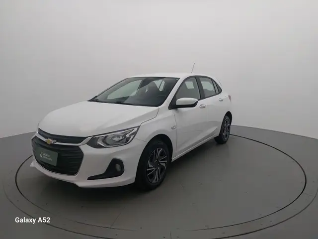 Carro Chevrolet Onix Plus 2025 LT 1.0