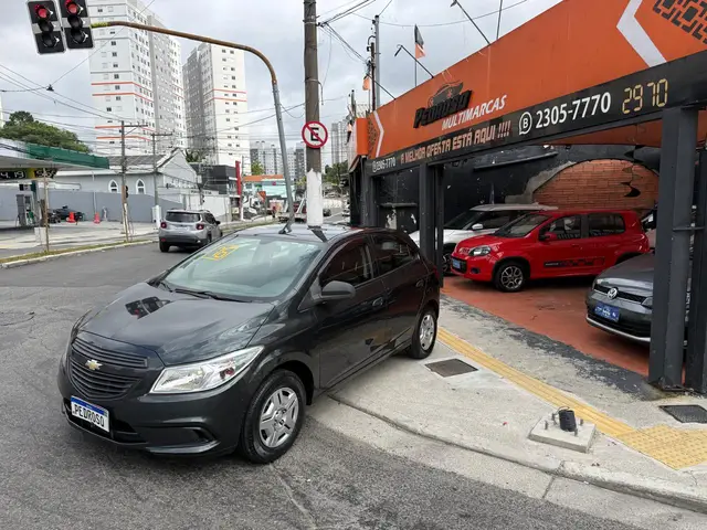 Carro Chevrolet Onix 2016 1.0 LS SPE/4