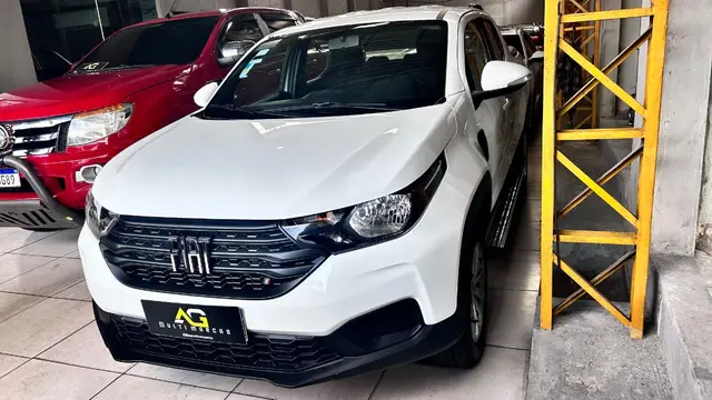 Carro Fiat Strada 2025 Freedom 1.3 Flex 8V CD