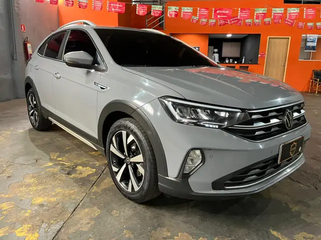 Carro Volkswagen Nivus 2024 Highline 200 TSI
