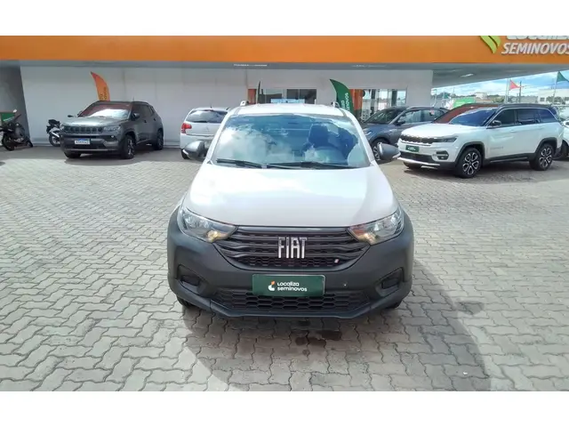Carro Fiat Strada 2025 Endurance 1.3 Flex 8V CS
