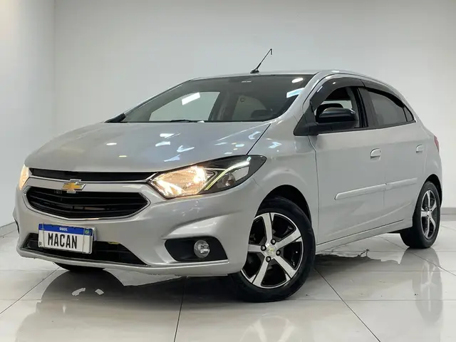 Carro Chevrolet Onix 2017 1.4 LTZ SPE/4 (Aut)