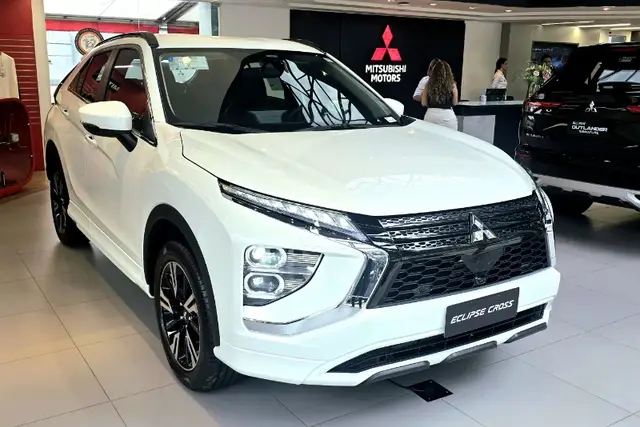 Carro Mitsubishi Eclipse Cross 2027 HPE