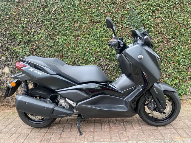 Moto Yamaha XMax 2025 ABS