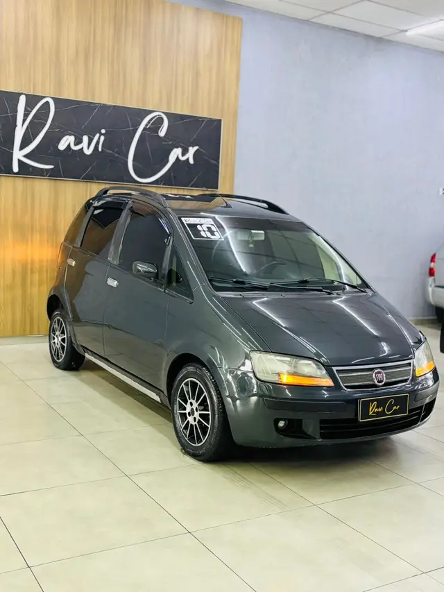 Carro Fiat Idea 2010 ELX 1.4 (Flex)