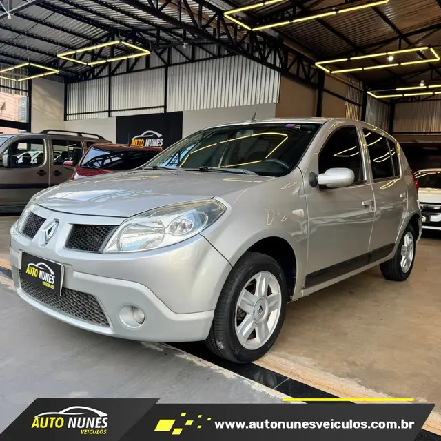 Carro Renault Sandero 2009 Privilège 1.6 16V (flex)