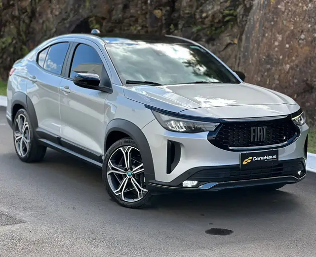 Carro Fiat Fastback 2025 Impetus