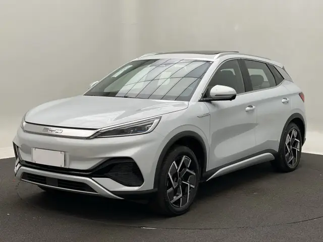 Carro BYD Yuan Plus 2025 EV