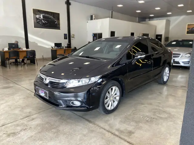 Carro Honda Civic 2014 New  LXR 2.0 i-VTEC (Aut) (Flex)