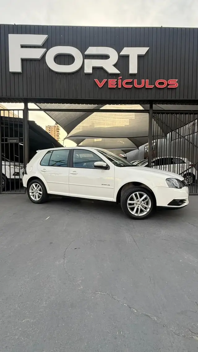 Carro Volkswagen Golf 2012 Sportline 1.6 (Flex)