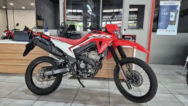 Moto Honda XR 300L 2025 Tornado