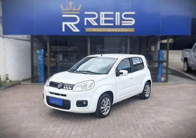 Carro Fiat Uno 2015 Evolution 1.4 8V (Flex) 4p