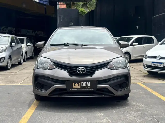 Carro Toyota Etios 2019 X 1.3 (Flex)