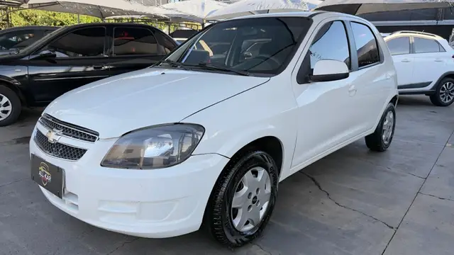 Carro Chevrolet Celta 2013 LT 1.0 (Flex)