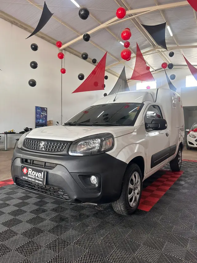 Carro Peugeot Partner Rapid 2023 Business Pack