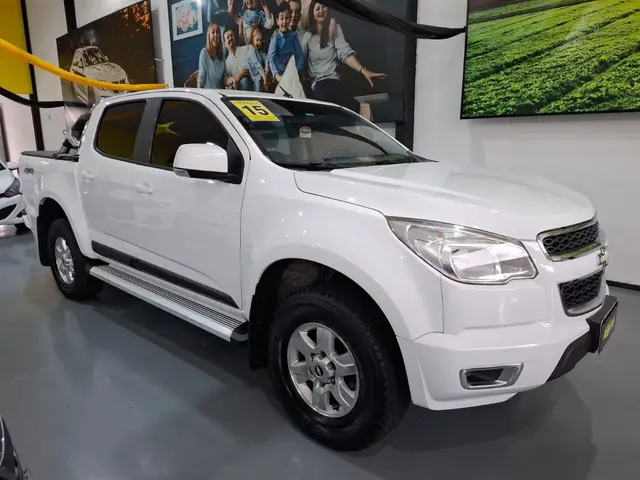 Carro Chevrolet S10 Cabine Dupla 2015 S10 LT 2.5 4x4 (Cab Dupla) (Flex)