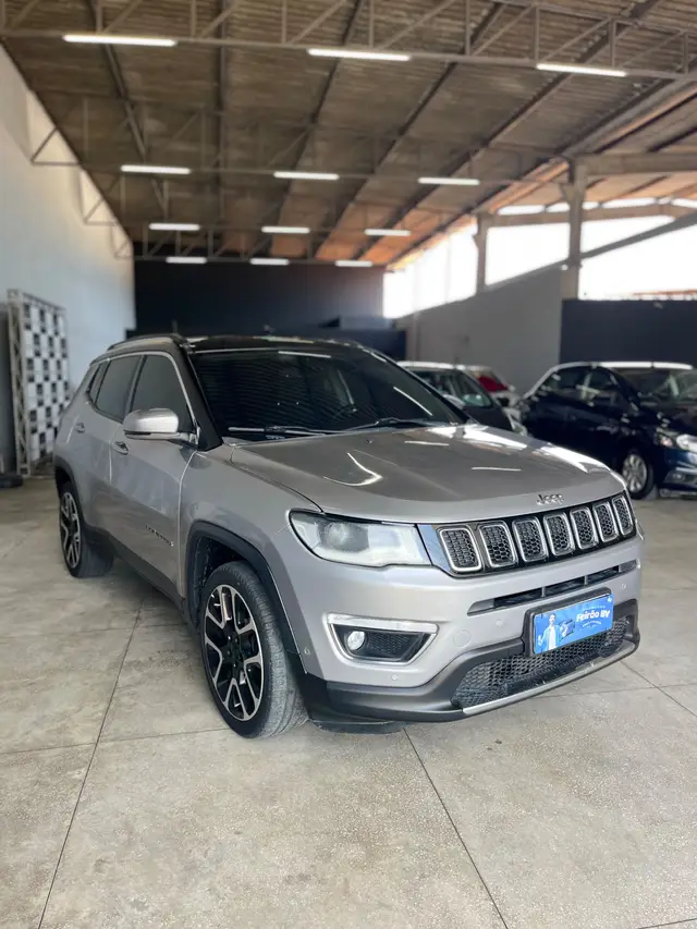 Carro Jeep Compass 2019 2.0 Limited (Aut) (Flex)