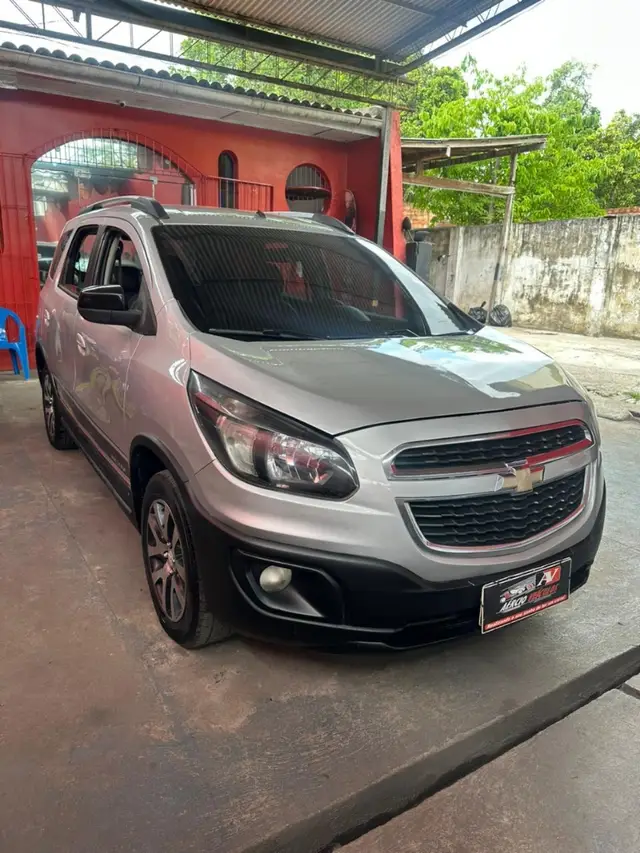Carro Chevrolet Spin 2016 Activ 1.8 (Flex) (Aut)