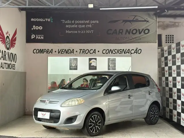 Carro Fiat Palio 2013 Attractive 1.0 8V (Flex)