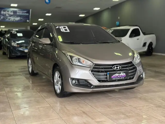 Carro Hyundai HB20S 2018 1.6 Comfort Plus (Flex)