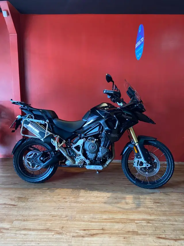 Moto Triumph Tiger 1200 2024 Rally Black Edition