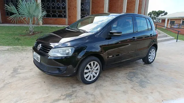 Carro Volkswagen Fox 2013 1.0 TEC (Flex) 2p