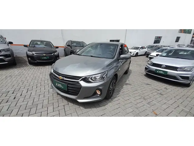Carro Chevrolet Onix Plus 2025 LT 1.0