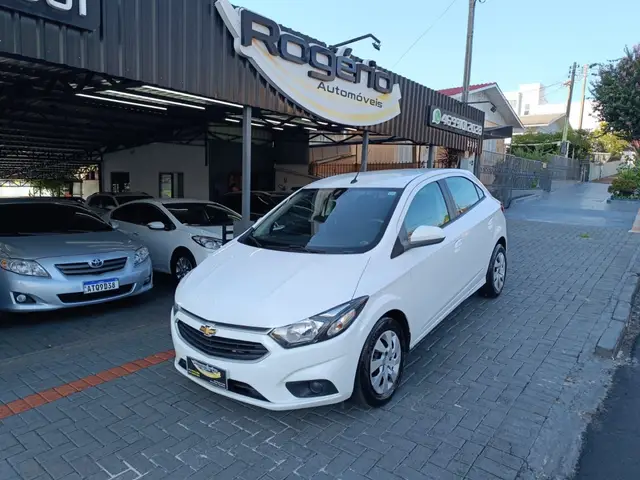 Carro Chevrolet Onix 2018 1.4 LT SPE/4