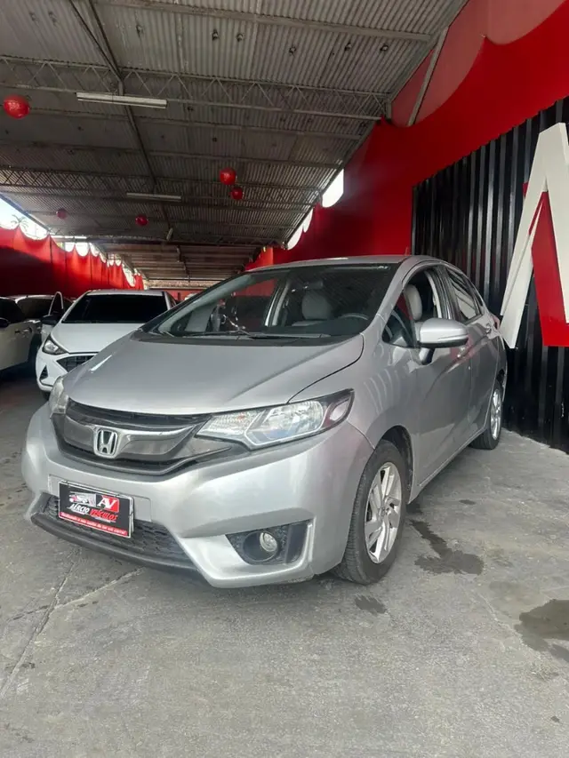 Carro Honda Fit 2015 1.5 16v LX CVT (Flex)