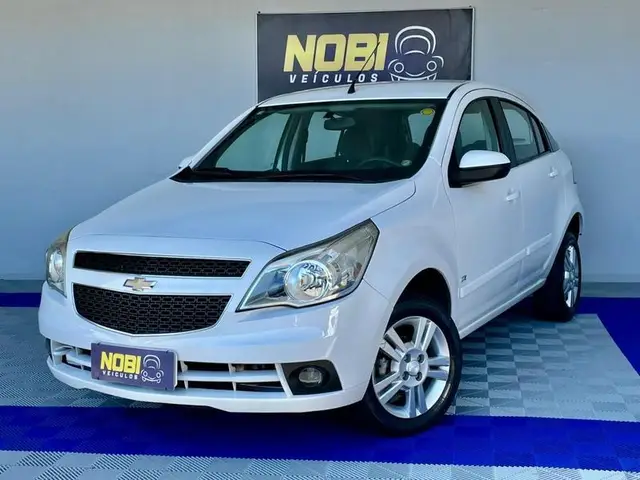 Carro Chevrolet Agile 2011 LT 1.4 8V (Flex)