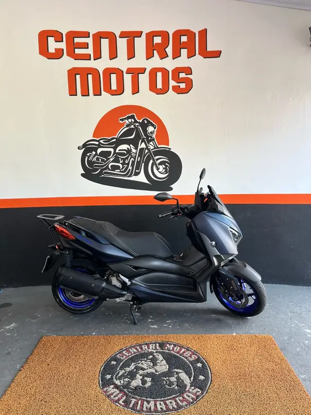 Moto Yamaha XMax 2023 ABS