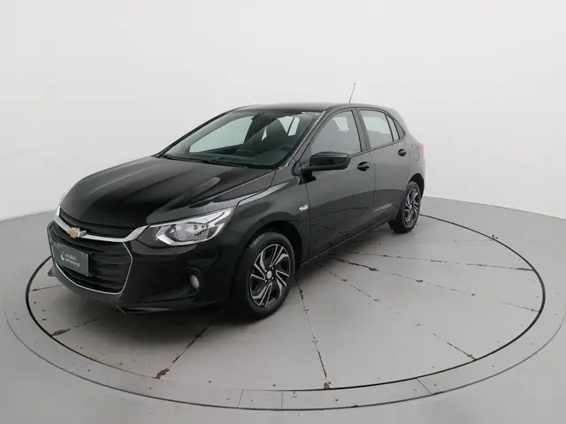 Carro Chevrolet Onix Plus 2024 LT 1.0