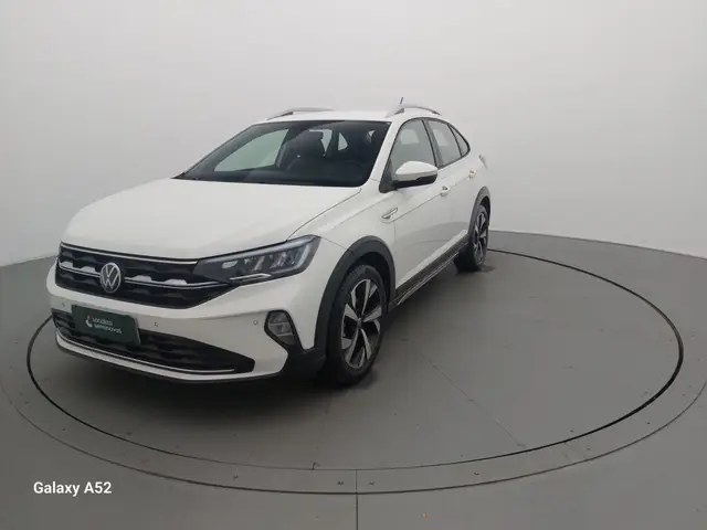 Carro Volkswagen Nivus 2024 Highline 200 TSI