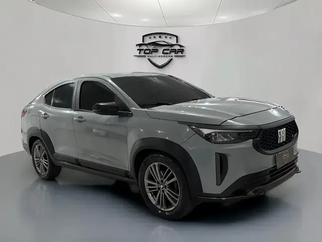 Carro Fiat Fastback 2024 Turbo 200