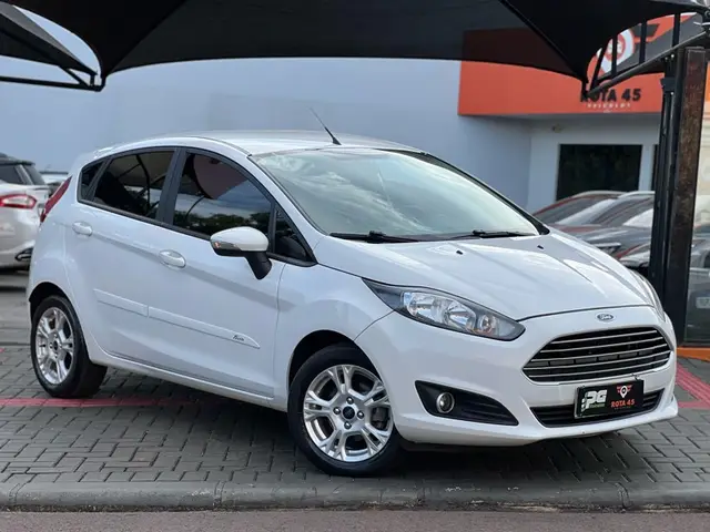 Carro Ford Fiesta Sedan 2017 SEL 1.6