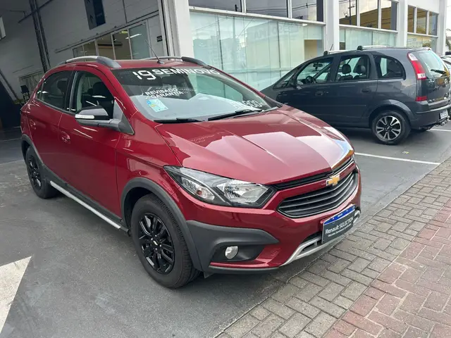 Carro Chevrolet Onix 2019 1.4 Activ SPE/4