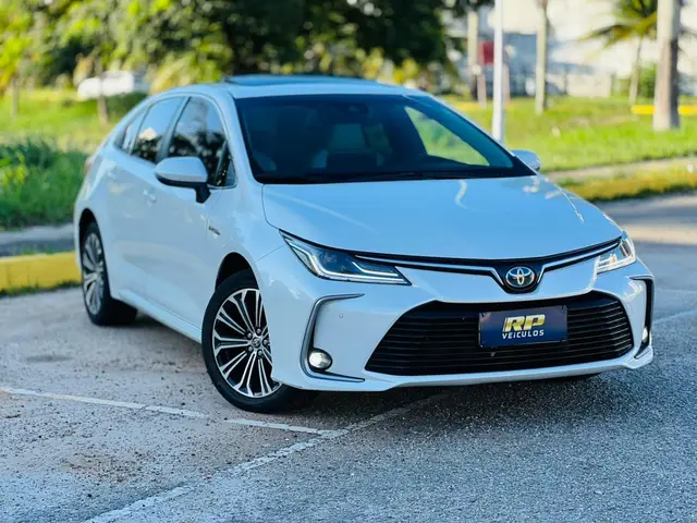 Carro Toyota Corolla 2023 Altis Hybrid Premium 1.8 Flex