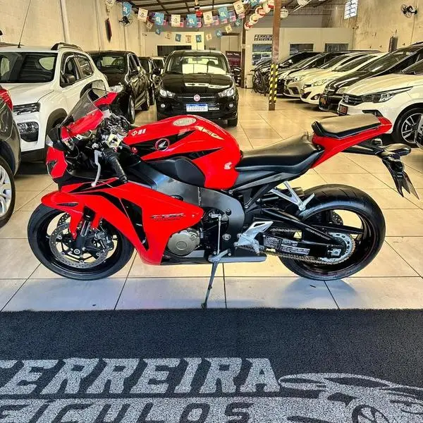 Moto Honda CBR 1000RR 2008 Fireblade (Standard)