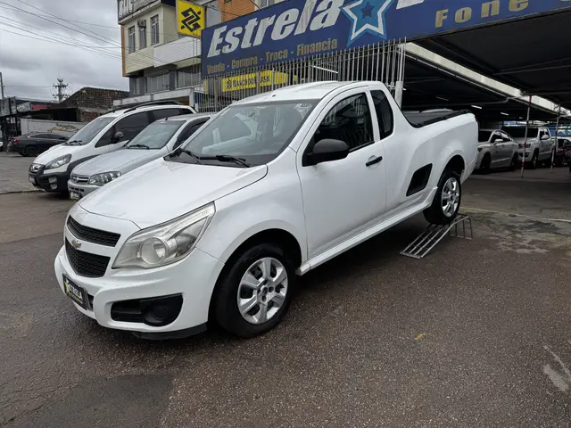 Carro Chevrolet Montana 2018 LS 1.4 (Flex)