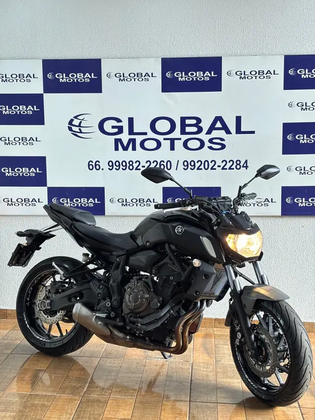 Moto Yamaha MT-07 2022 ABS