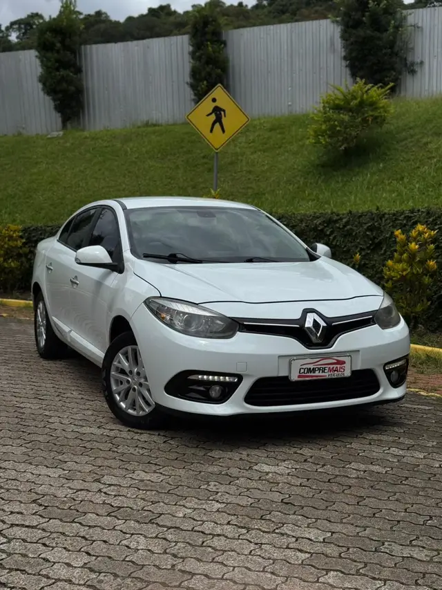 Carro Renault Fluence 2016 2.0 16V Dynamique Plus X-Tronic (Flex)
