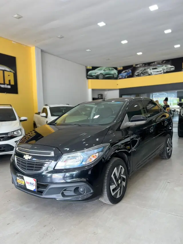 Carro Chevrolet Prisma 2013 1.4 LT SPE/4