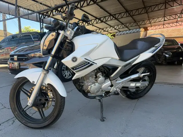 Moto Yamaha YS 250 Fazer 2015 Blueflex