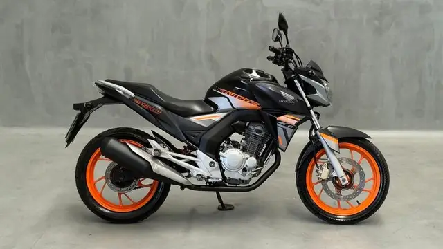 Moto Honda CB 250F Twister 2021 (CBS)