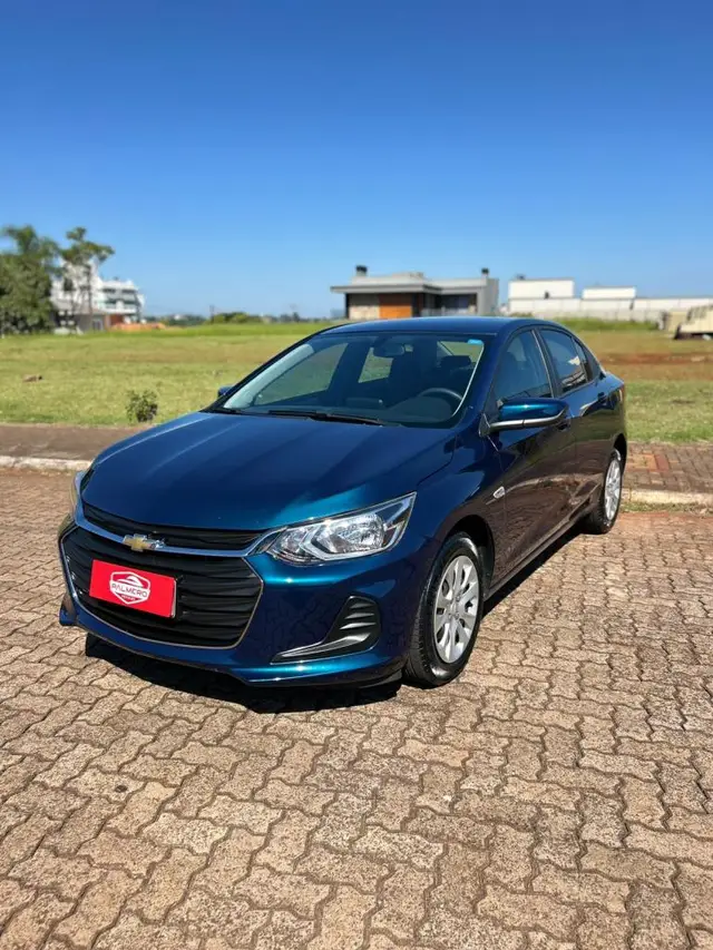 Carro Chevrolet Onix Plus 2022 1.0 LT (Flex)