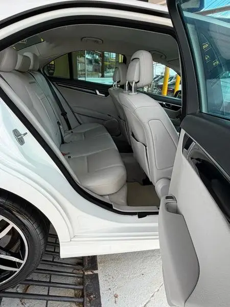 Carro Mercedes-Benz Classe C 2014 C 180 1.6 CGI Turbo