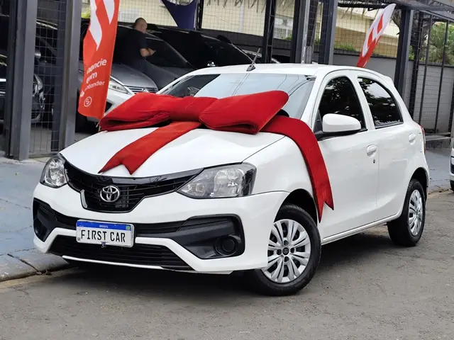 Carro Toyota Etios 2019 X 1.3 (Flex)